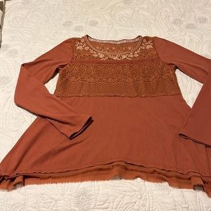 Womens knox rose long sleeved top size medium embroidered lace top